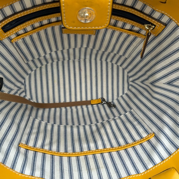 Dooney & Bourke Beacon Woven Atlantic Tote Light Taupe - Picture 16 of 16